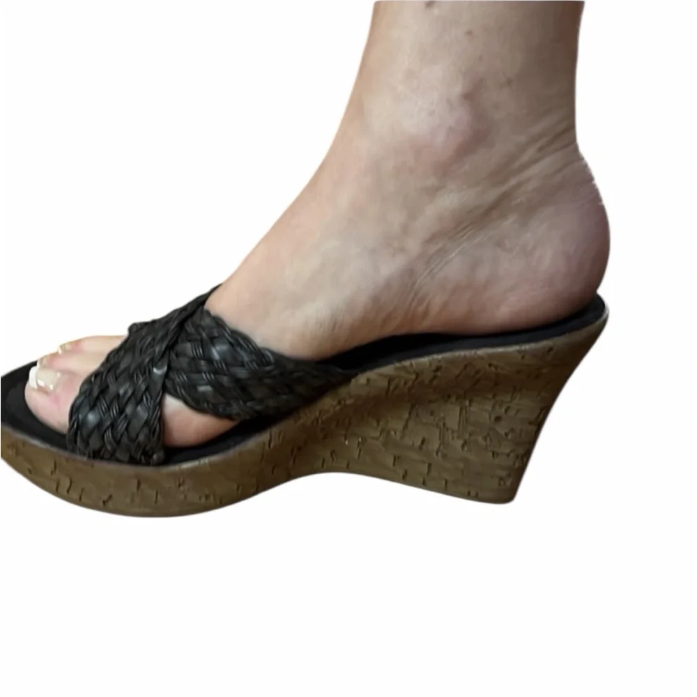 Bongo size 10 black braided leather open toe wedge faux cork heel